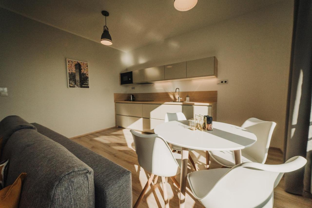 New Equipped Apartment In The City Center Пльзень Экстерьер фото